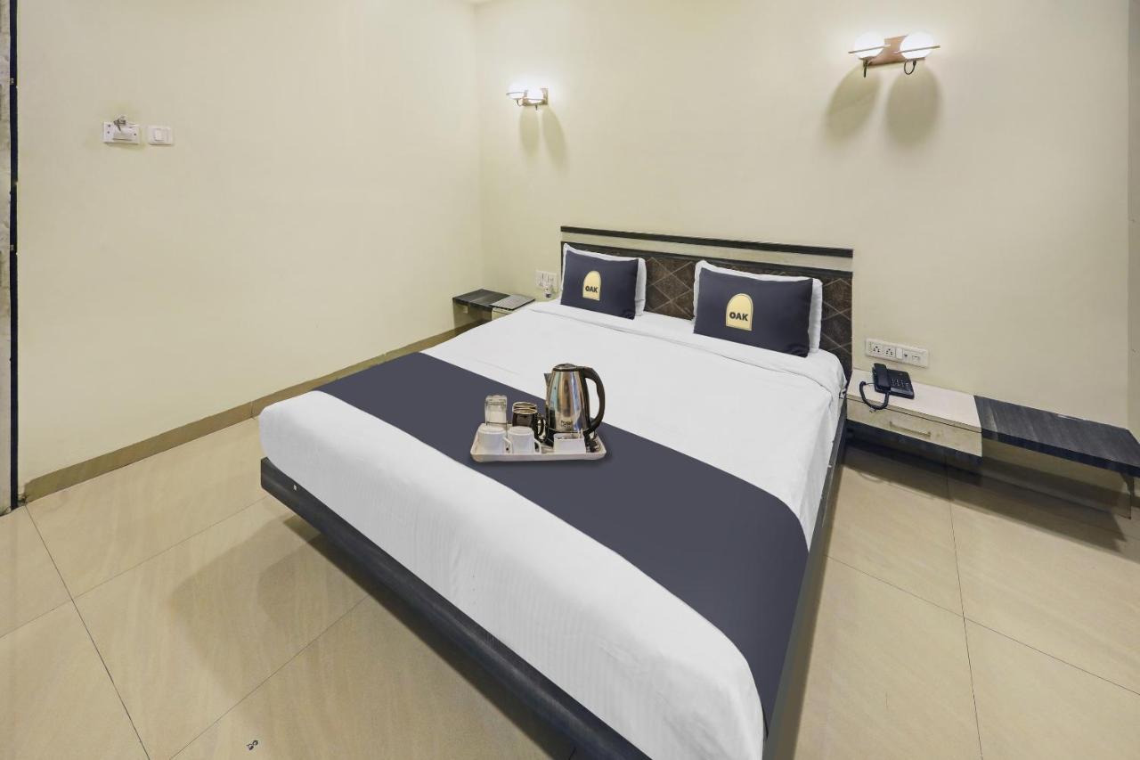 Townhouse Oak Hotel The Sudesh Rāipur Dış mekan fotoğraf