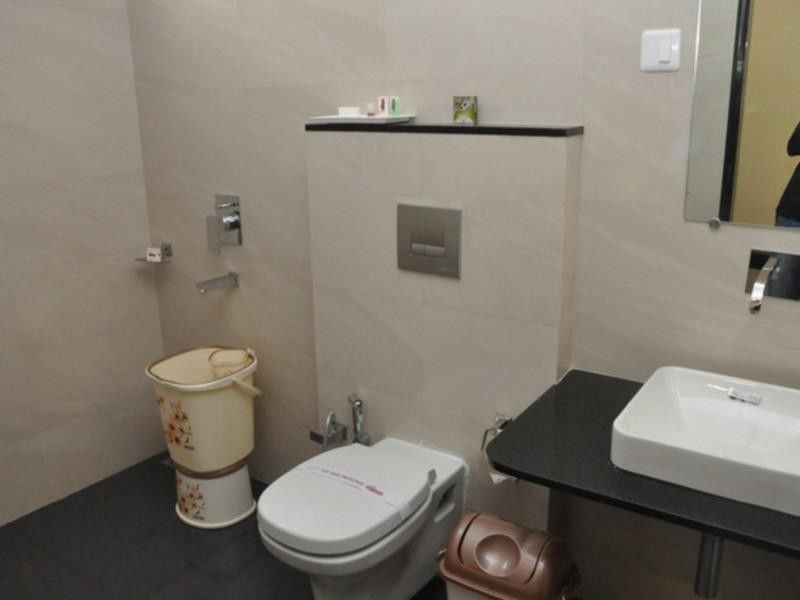 Townhouse Oak Hotel The Sudesh Rāipur Dış mekan fotoğraf